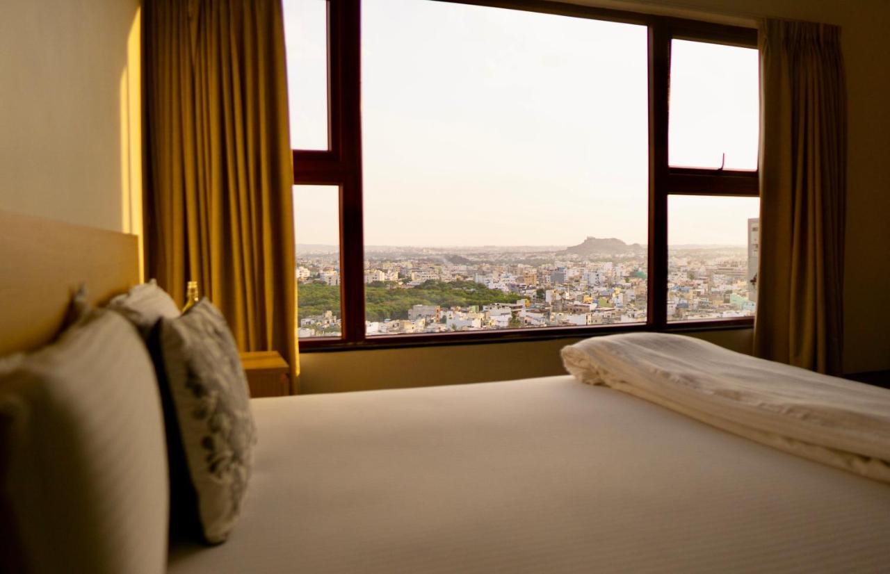 Bridge Service Apartment Χιντεραμπάντ Εξωτερικό φωτογραφία